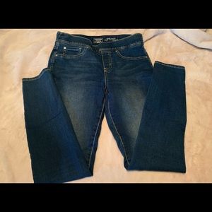 Levi Strauss & Co. Gold Label Women’s jeans